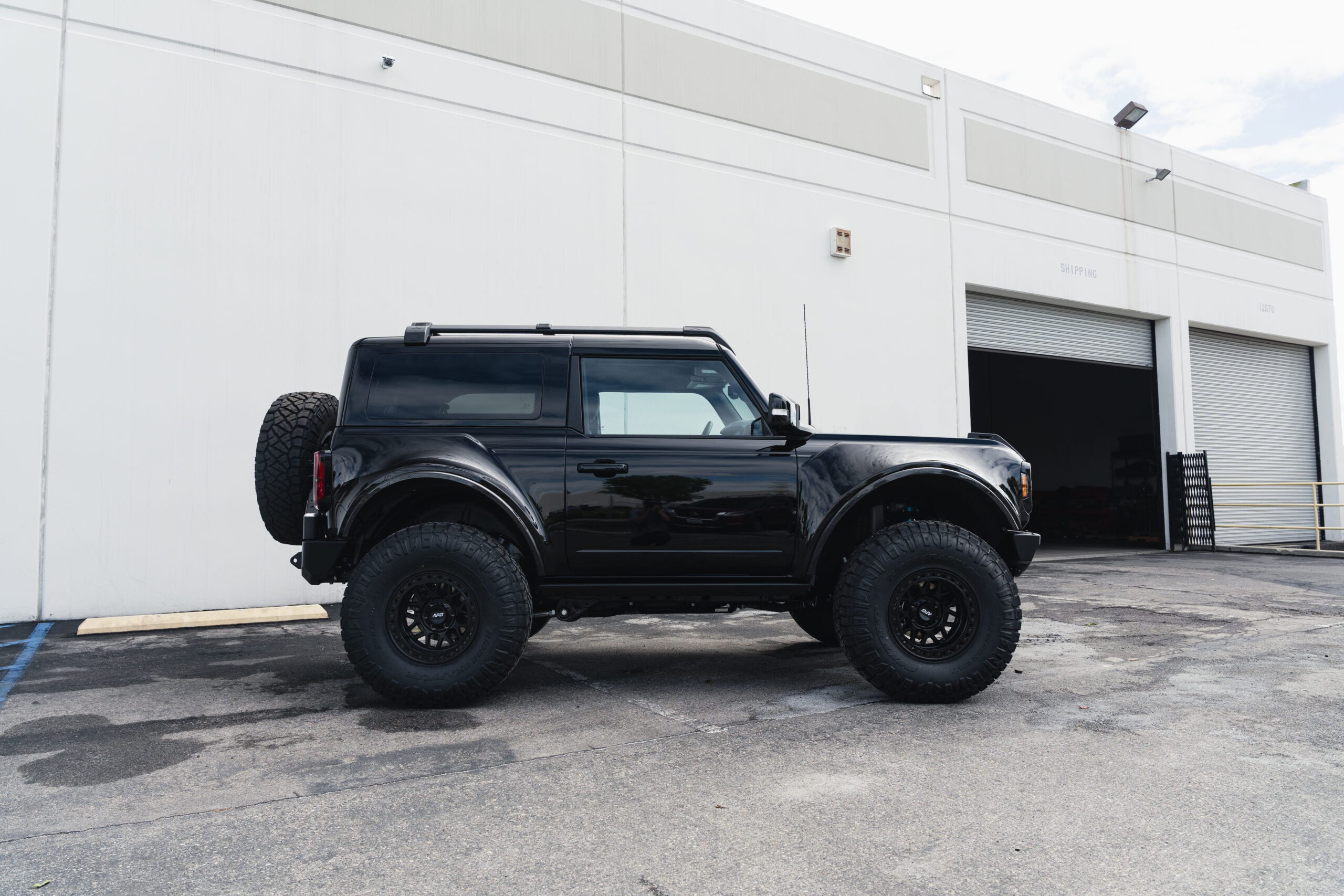 Bronco ProRunner Carbon Fiber Wide Body System (2-door) - Image 30