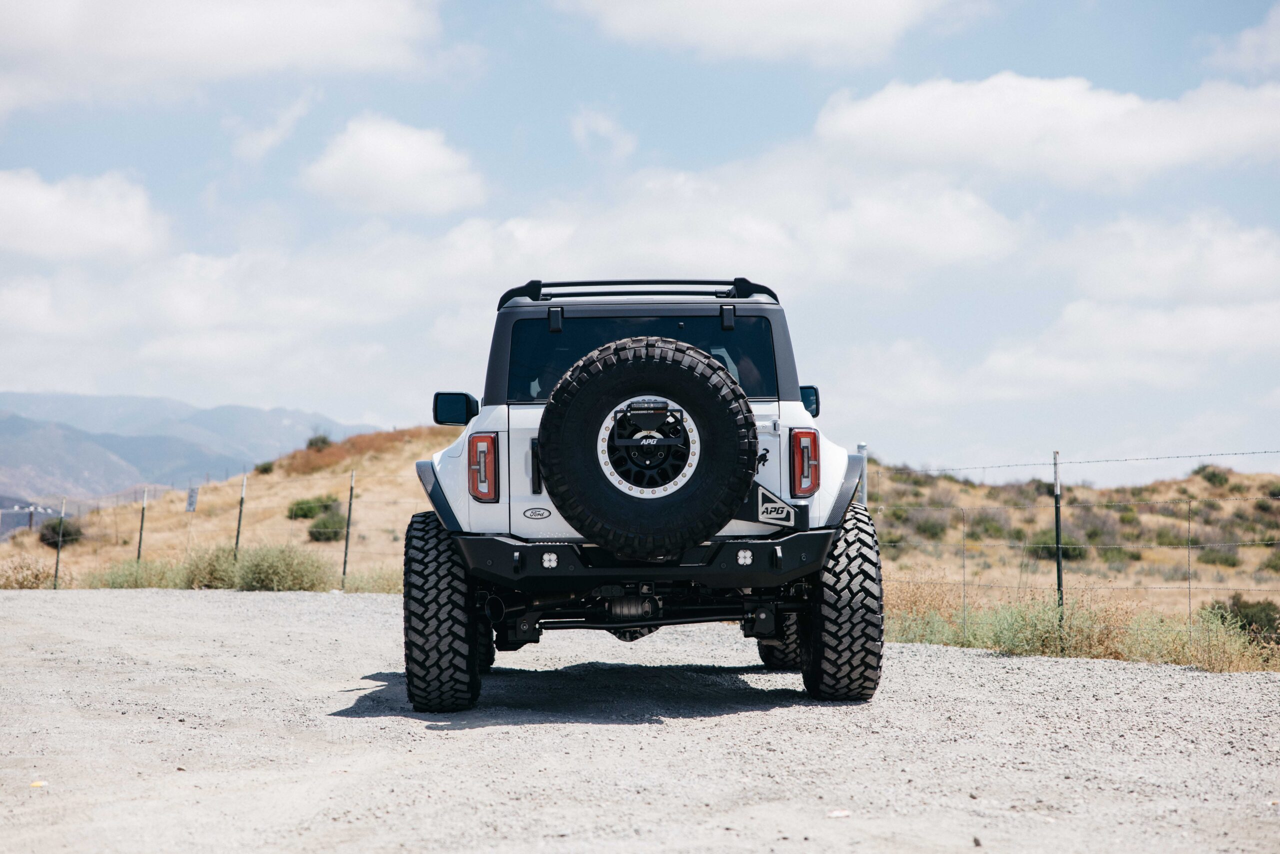 Bronco ProRunner Carbon Fiber Wide Body System (2-door) - Image 37
